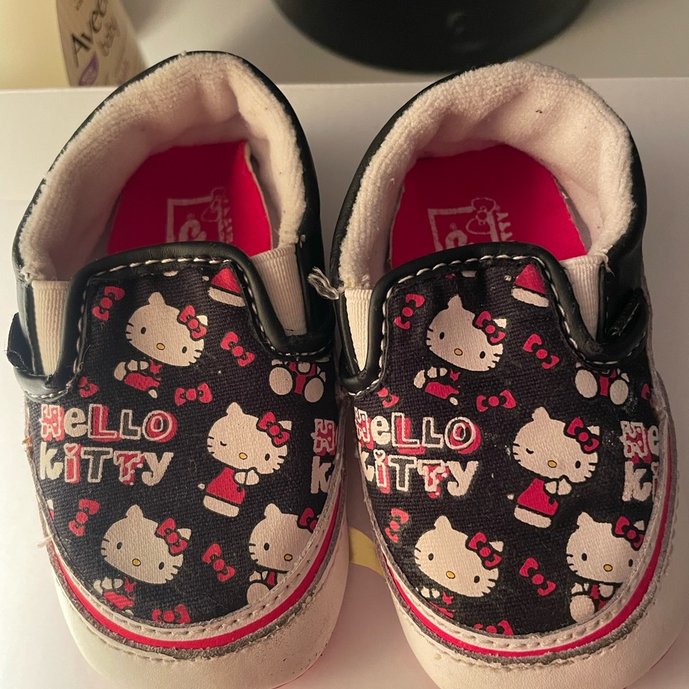 Infant Vans Hello Kitty Shoes